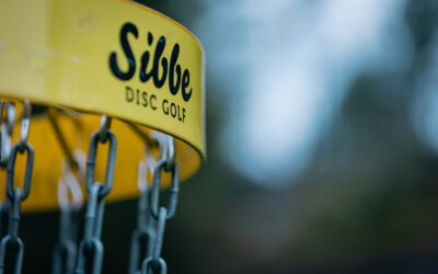 Sibbe Disc Golfin kaudelle 2025 jännittäviä uudistuksia: Kolme erilaista rataa tuovat haastetta kaikentasoisille pelaajille!
